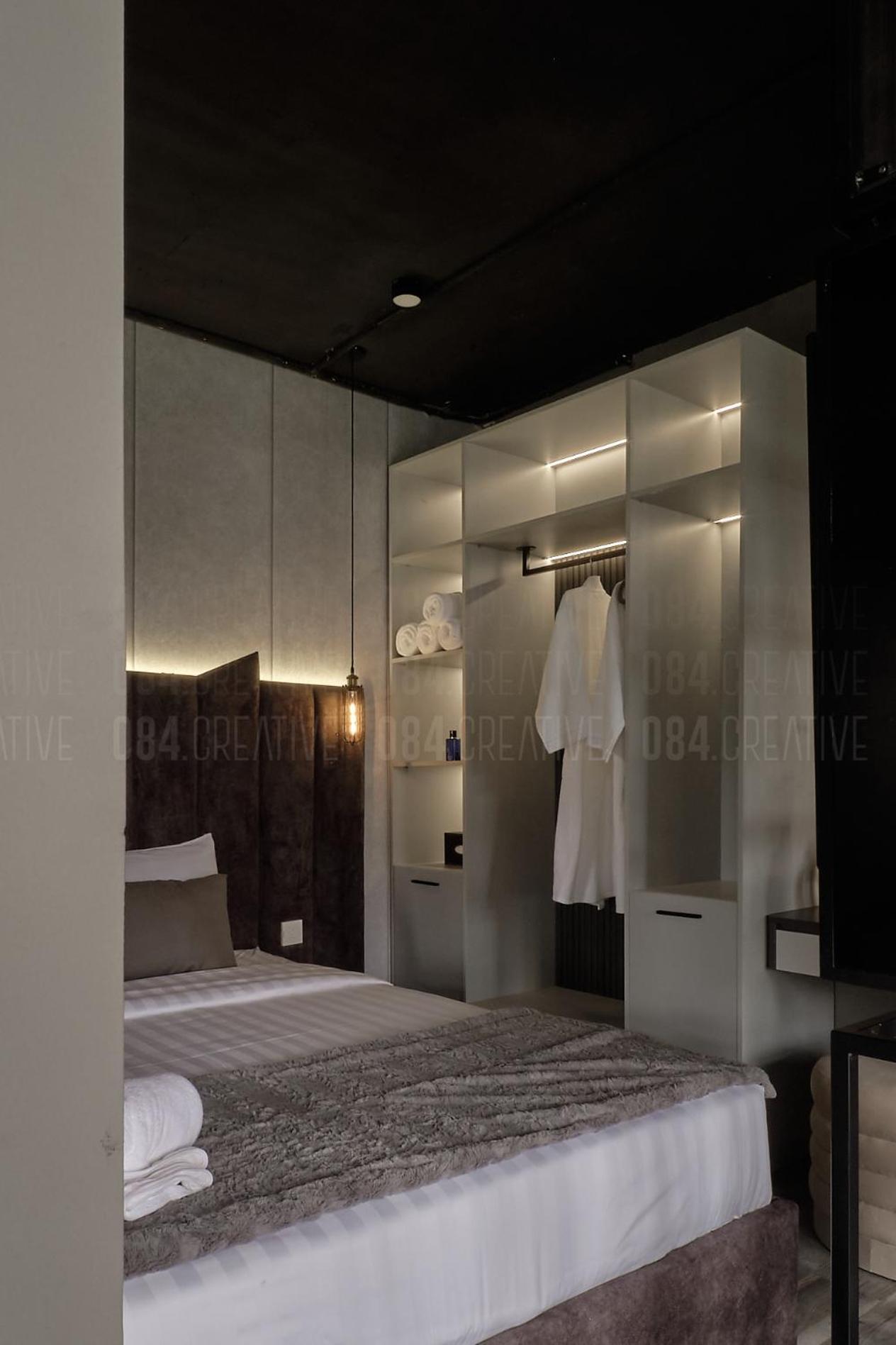 Hotel Simmi Signature & Ho Chi Minh City